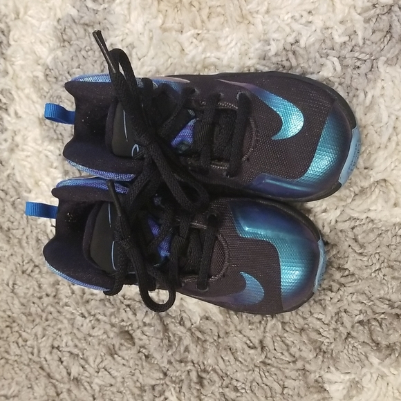 Nike LeBron 13 GS Black/White-Heritage Cyan-Bright Blue-Persian 8C - Picture 5 of 8